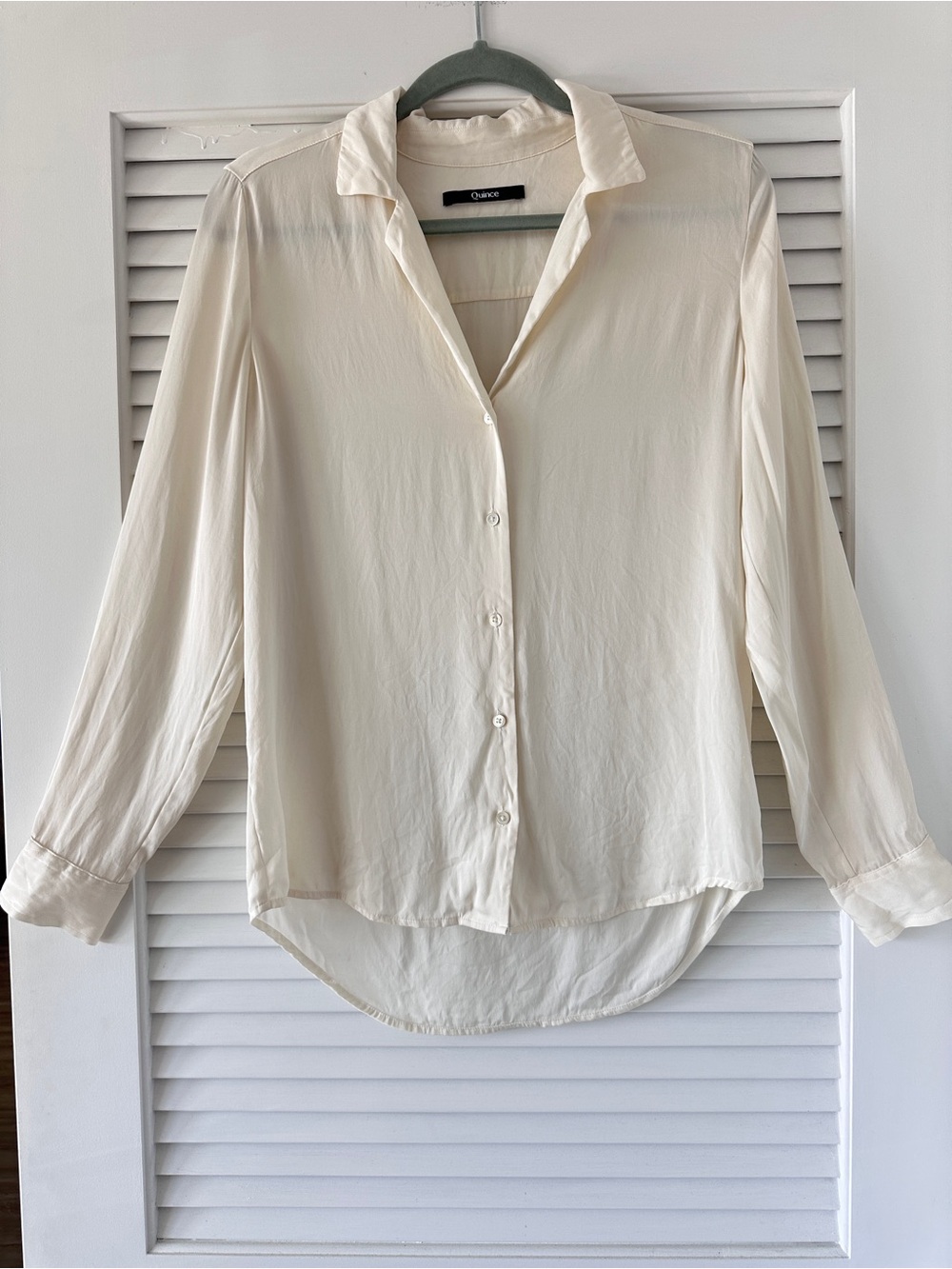 Quince Washable Stretch Silk Blouse Ivory Cream Button Down Shirt M